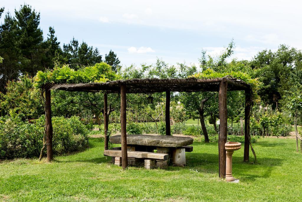 Casale Vacanze Il Granaio Cortona Exterior photo